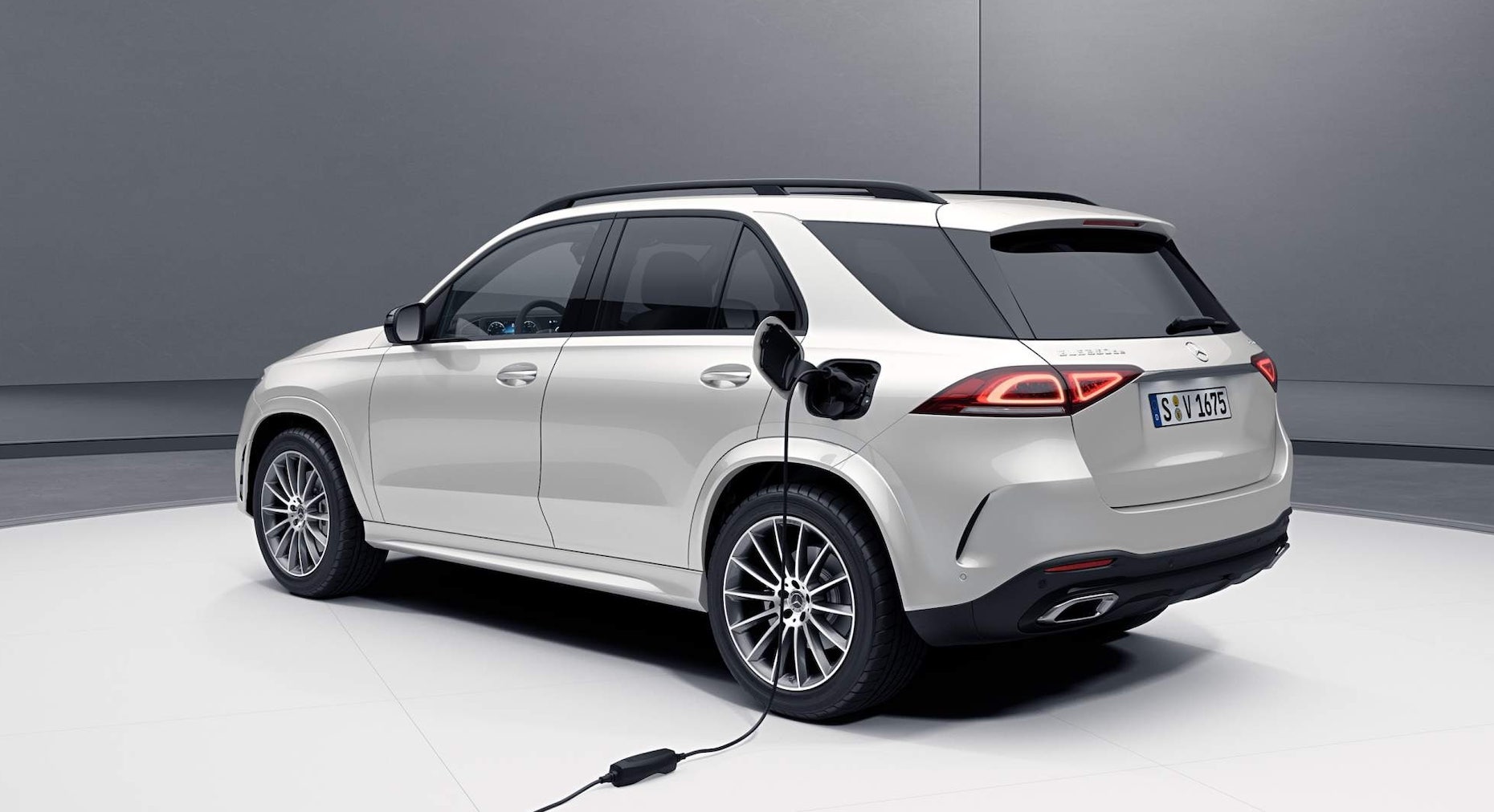 Mercedes hybryda plug-in - jaki samochód hybrydowy wybrać?