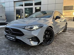 CLA 200, Linia AMG Premium Night, Multibeam, Panorama, MBUX Superscreen