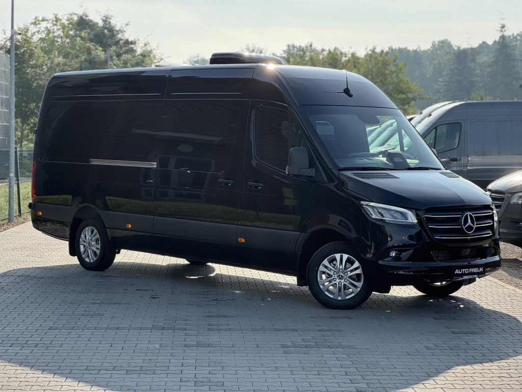 Sprinter Kamper 5-osobowy + garaż 319 (190 KM) długi L3H2 SELECT