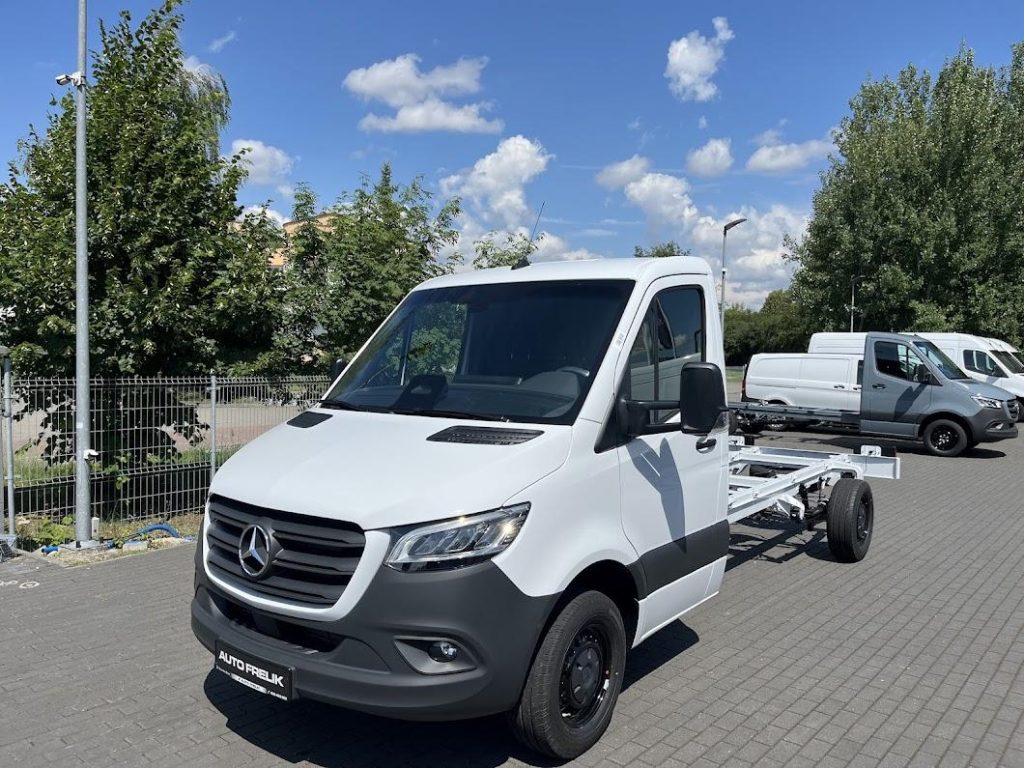 Sprinter Rama 315 (150 KM) długi 4325mm Facelift PRO automat LED